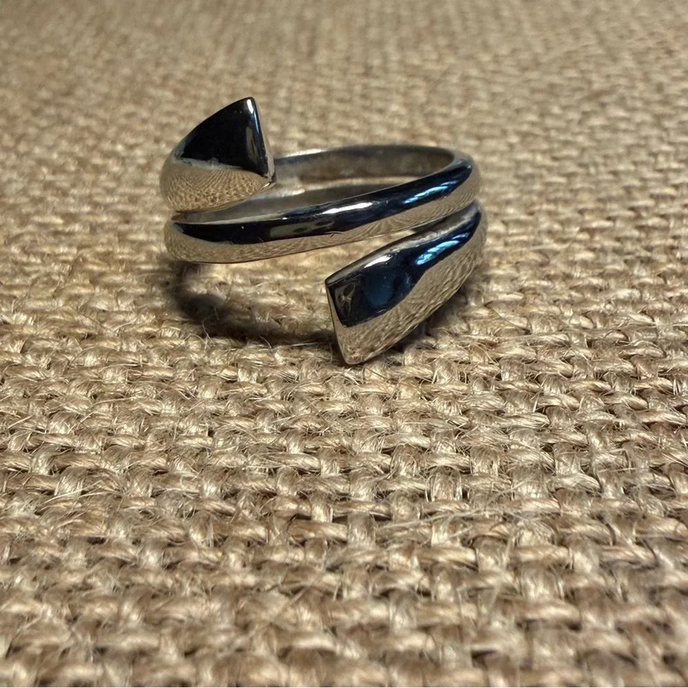 Sterling Silver Wrap Ring Size 7
